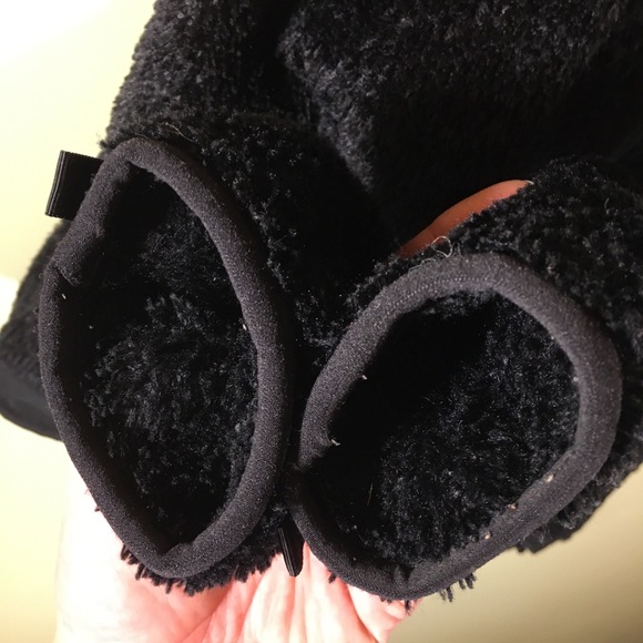 The North Face Black Furry Fleece Jacket - Picture 10 of 15